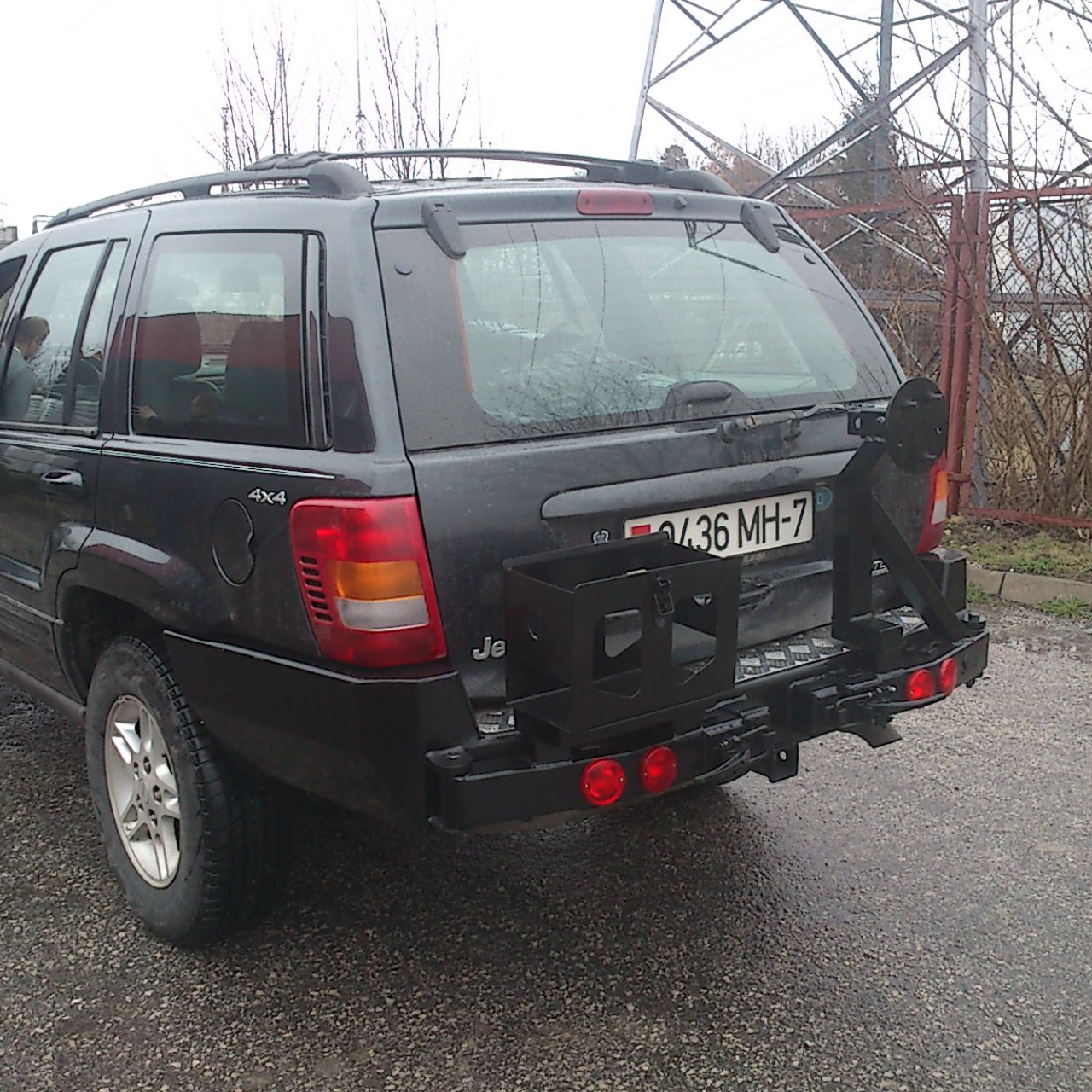 Zderzak stalowy tylny do Jeep Grand Cherokee WJ 1999-2004 z oś